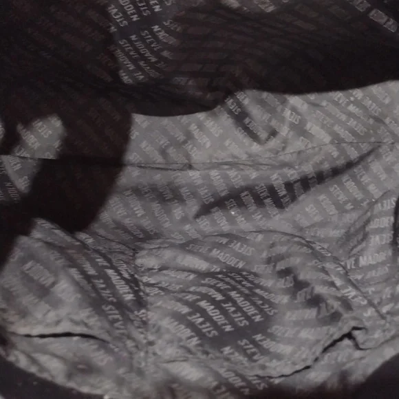 Steve Madden Black Huge Purse - Picture 6 of 15